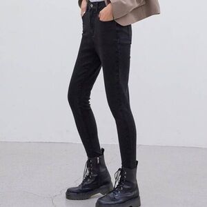 SHEIN Tall Medium Jeans